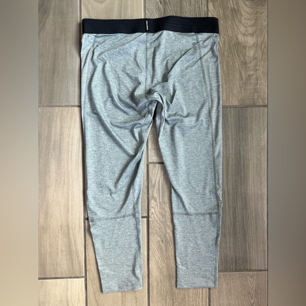 Nike Pro Dri Fit 3/4 Tights - Picture 2 of 3
